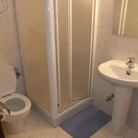 بيت ضيافة Pensio L'estada سانت جوان ليه فونتس