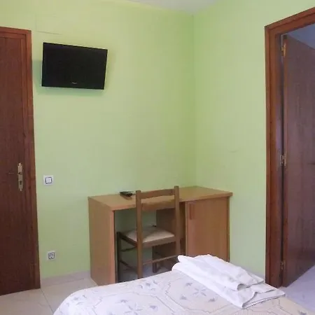 Guest house Pensio L'estada